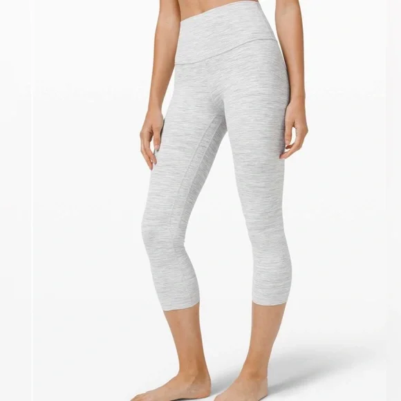 New Lululemon Align Crop *21" !!! - Picture 5 of 8